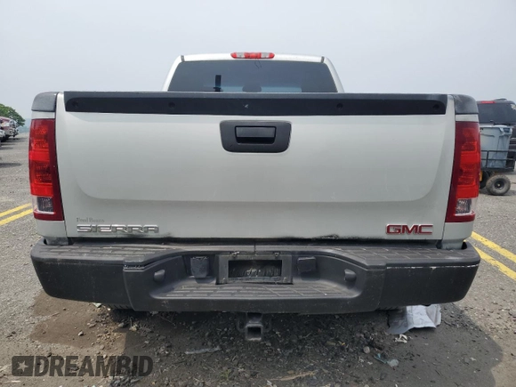 2011 GMC Sierra 1500 Work Truck z VIN 1GTR1TEX7BZ388127, wystawiony jako Copart lot #60868425 z przebiegiem 94 876 mil mil oraz Czysty tytuł • Clean title. Historia ofert i sprzedaży dostępna na DreamBid. Obrazek 6.