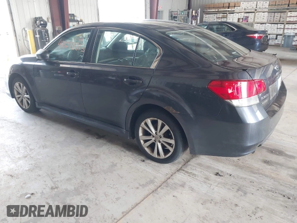 2013 Subaru Legacy Premium z VIN 4S3BMBC6XD3044603, wystawiony jako IAAI lot #42578813 z przebiegiem 172 967 mil mil oraz . Historia ofert i sprzedaży dostępna na DreamBid. Obrazek 3.