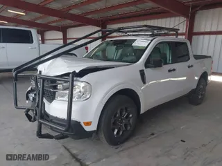 2024 Ford Maverick XLT with VIN 3FTTW8J95RRA82506, listed as a IAAI auction lot 41798894 with 653 miles. Bid and sale history available at carsss.com. Image 2.