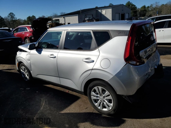 2020 Kia Soul LX with VIN KNDJ23AU9L7730177, listed as a Copart auction lot 42886624 with 28,316 mi miles and Salvage Title. Bid and sale history available at carsss.com. Image 2.