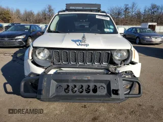 2015 Jeep Renegade Latitude with VIN ZACCJBBH2FPB80612, listed as a Copart auction lot 43328085 with 158,162 mi miles and Salvage Title. Bid and sale history available at carsss.com. Image 5.