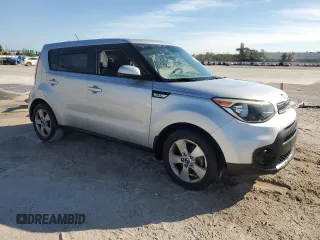 2017 Kia Soul with VIN KNDJN2A28H7467784, listed as a Copart auction lot 83658504 with 121,981 mi miles and Salvage Title. Bid and sale history available at carsss.com. Image 4.