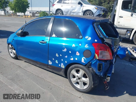 2007 Toyota Yaris с VIN JTDJT903675071758, выставлен на аукционе IAAI как лот 42237171 с пробегом Не указан миль и . История ставок и продаж доступна на DreamBid. Изображение 3.