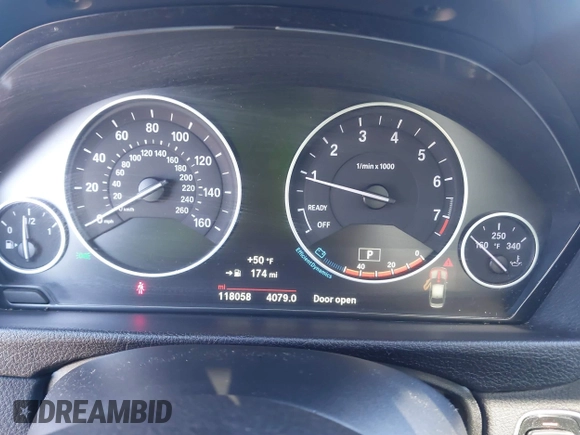 2016 BMW 3 Series 320i xDrive с VIN WBA8E5G50GNU20841, выставлен на аукционе IAAI как лот 41684968 с пробегом 118 058 миль миль и . История ставок и продаж доступна на DreamBid. Изображение 7.