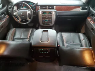 2011 GMC Yukon XL SLT with VIN 1GKS2KE30BR345002, listed as a Copart auction lot 85884584 with 177,557 mi miles and Salvage Title. Bid and sale history available at carsss.com. Image 8.