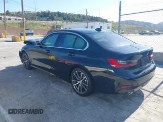 2021 BMW 3 Series 330i с VIN 3MW5R1J08M8B59664, выставлен на аукционе IAAI как лот 41985489 с пробегом 30 514 миль миль и . История ставок и продаж доступна на DreamBid. Изображение 3.