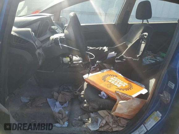 2019 Ford Fiesta SE with VIN 3FADP4EJ9KM128149, listed as a Copart auction lot 53608615 with 101,324 mi miles and Salvage title. Bid and sale history available at DreamBid. Image 7.