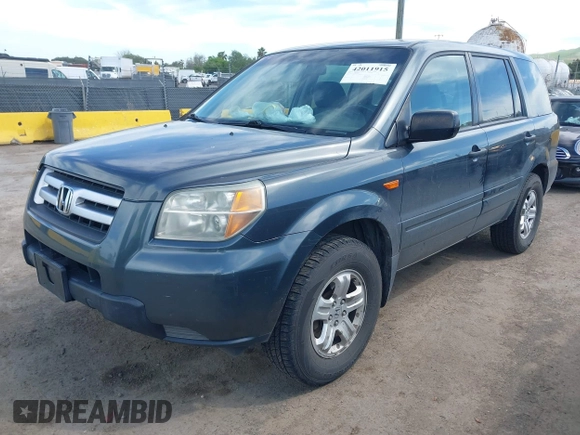 2006 Honda Pilot LX with VIN 2HKYF18146H556070, listed as a IAAI auction lot 42011915 with 145,112 mi miles and . Bid and sale history available at DreamBid. Image 2.