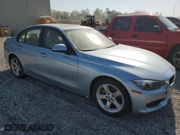 2014 BMW 3 Series 328i with VIN WBA3A5G53ENP28198, listed as a Copart auction lot 52808975 with 70,474 mi miles and Non Repairable. Bid and sale history available at DreamBid. Image 4.