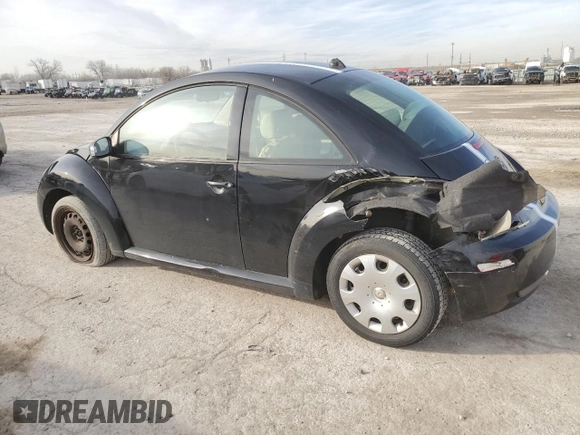 2007 Volkswagen New Beetle Coupe with VIN 3VWEW31CX7M519236, listed as a Copart auction lot 85434464 with 154,806 mi miles and Salvage Title. Bid and sale history available at carsss.com. Image 2.