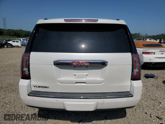 2016 GMC Yukon Denali with VIN 1GKS1CKJ7GR264548, listed as a Copart auction lot 62982234 with 105,724 mi miles and Salvage Title. Bid and sale history available at carsss.com. Image 6.
