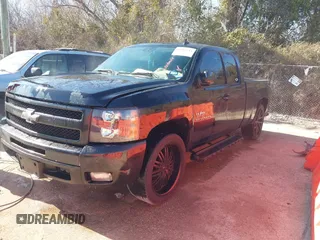 2010 Chevrolet Silverado 1500 LT with VIN 1GCSCSE06AZ263210, listed as a IAAI auction lot 41669444 with 183,186 mi miles and . Bid and sale history available at DreamBid. Image 2.