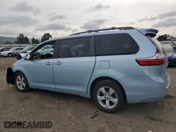 2015 Toyota Sienna LE AAS with VIN 5TDKK3DC0FS682599, listed as a Copart auction lot 45559945 with 66,031 mi miles and Salvage Title. Bid and sale history available at carsss.com. Image 2.