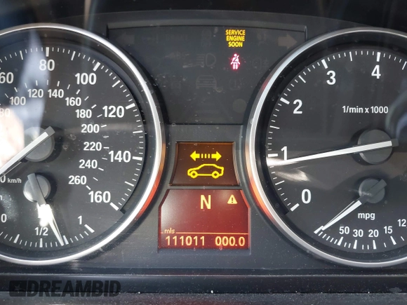 2011 BMW 3 Series 328i with VIN WBAPH5C51BA446809, listed as a IAAI auction lot 42031220 with 111,011 mi miles and . Bid and sale history available at carsss.com. Image 7.