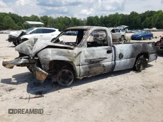 2002 Chevrolet Silverado 1500 with VIN 1GCEC14W32Z225240, listed as a Copart auction lot 58837234 with Not Provided miles and Non Repairable. Bid and sale history available at carsss.com. Image 1.