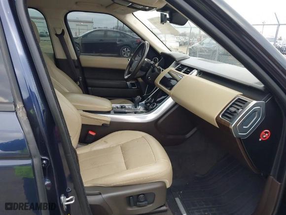 2019 Land Rover Range Rover Sport HSE with VIN SALWR2RVXKA824104, listed as a IAAI auction lot 41824189 with 97,826 mi miles. Bid and sale history available at carsss.com. Image 5.