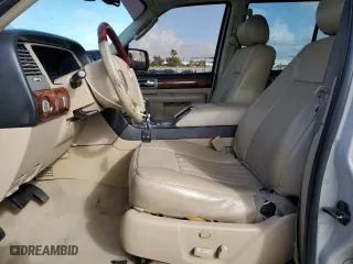 2005 Lincoln Navigator Luxury with VIN 5LMFU28535LJ19136, listed as a Copart auction lot 51378595 with 0 mi miles and Salvage Title. Bid and sale history available at carsss.com. Image 7.