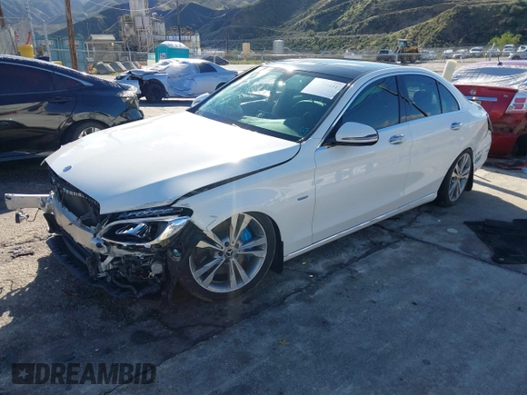 2017 Mercedes-Benz C 350e with VIN 55SWF4HB9HU223865, listed as a IAAI auction lot 38710421 with Not Provided miles and . Bid and sale history available at DreamBid. Image 17.