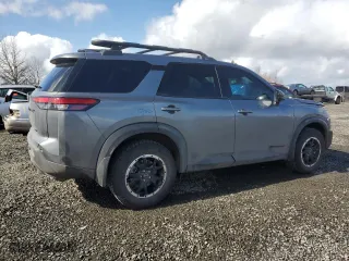 2024 Nissan Pathfinder Rock Creek with VIN 5N1DR3BD5RC240984, listed as a Copart auction lot 46609575 with 10,808 mi miles and Salvage Title. Bid and sale history available at carsss.com. Image 3.
