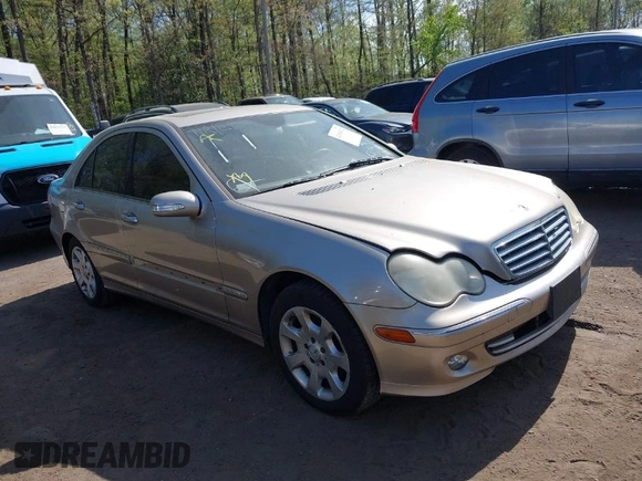 2005 Mercedes-Benz C 240 with VIN WDBRF81J85F667753, listed as a IAAI auction lot 42094112 with 120,318 mi miles and . Bid and sale history available at DreamBid. Image 1.