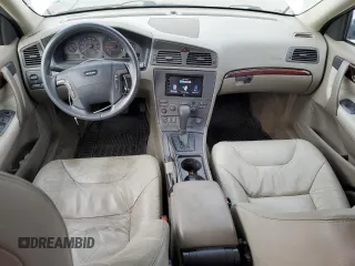 2002 Volvo V70 with VIN YV1SW58D121195061, listed as a Copart auction lot 77491824 with 141,689 mi miles and Salvage Title. Bid and sale history available at DreamBid. Image 8.