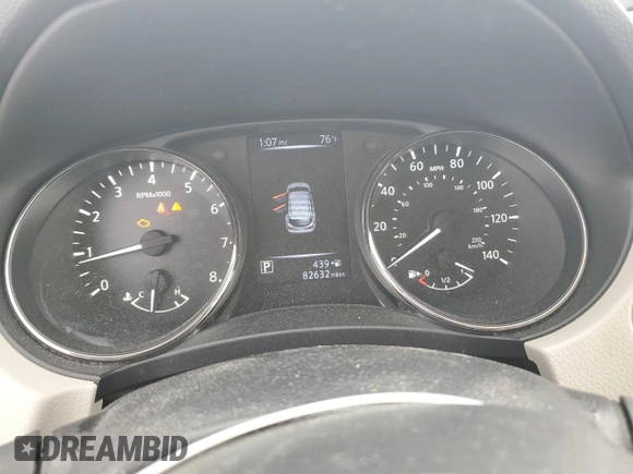 2017 Nissan Rogue SV with VIN JN1BJ1CP5HW010989, listed as a Copart auction lot 59119805 with 82,632 mi miles and Salvage title. Bid and sale history available at DreamBid. Image 9.