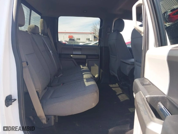 2016 Ford F-150 XLT with VIN 1FTEW1EP8GKF18498, listed as a IAAI auction lot 41646760 with NaN miles. Bid and sale history available at carsss.com. Image 8.