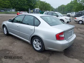 2005 Subaru Legacy z VIN 4S3BL616057201448, wystawiony jako IAAI lot #42388466 z przebiegiem 89 857 mil mil oraz . Historia ofert i sprzedaży dostępna na DreamBid. Obrazek 3.