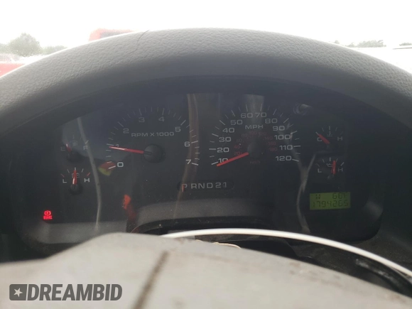 2005 Ford F-150 XLT with VIN 1FTPX02585KF08330, listed as a Copart auction lot 58403995 with 179,426 mi miles and Salvage title. Bid and sale history available at DreamBid. Image 9.