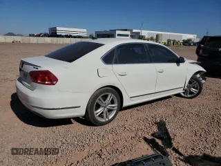 2015 Volkswagen Passat SEL Premium z VIN 1VWCV7A33FC046538, wystawiony jako Copart lot #57915835 z przebiegiem 155 443 mil mil oraz Szkoda całkowita • Salvage title. Historia ofert i sprzedaży dostępna na DreamBid. Obrazek 3.