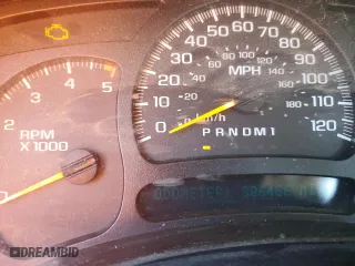 2007 GMC Sierra 2500HD Classic SLT with VIN 1GTHK23D97F155130, listed as a Copart auction lot 87254804 with 306,486 mi miles and Salvage Title. Bid and sale history available at carsss.com. Image 9.