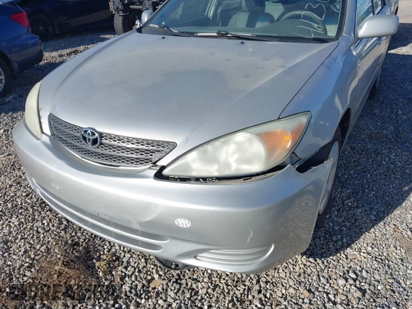 2004 Toyota Camry LE with VIN 4T1BE32K34U819587, listed as a IAAI auction lot 41236808 with 181,377 mi miles and . Bid and sale history available at DreamBid. Image 6.
