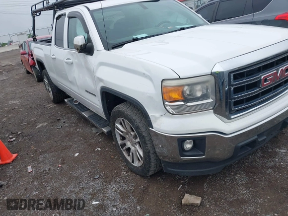 2015 GMC Sierra 1500 SLE z VIN 1GTR1UEH0FZ358519, wystawiony jako IAAI lot #42212768 z przebiegiem 144 324 mil mil oraz . Historia ofert i sprzedaży dostępna na DreamBid. Obrazek 1.