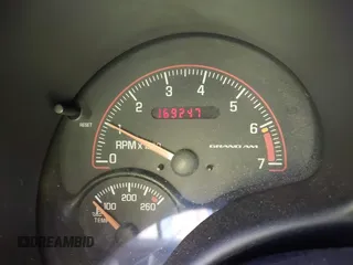 2004 Pontiac Grand Am SE with VIN 1G2NE52F74M684408, listed as a IAAI auction lot 39194361 with 169,247 mi miles. Bid and sale history available at carsss.com. Image 15.