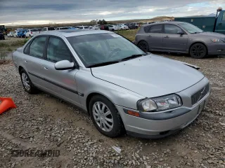 2000 Volvo S80 with VIN YV1TS90DXY1070264, listed as a Copart auction lot 76929394 with 226,296 mi miles and Salvage Title. Bid and sale history available at carsss.com. Image 4.