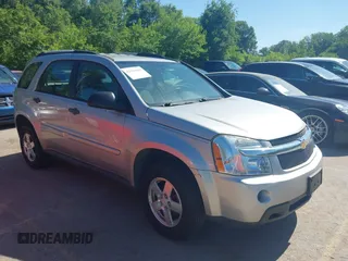 2008 Chevrolet Equinox LS z VIN 2CNDL23F386314552, wystawiony jako IAAI lot #42306043 z przebiegiem 118 452 mil mil oraz . Historia ofert i sprzedaży dostępna na DreamBid. Obrazek 1.