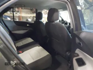 2019 Chevrolet Equinox LT with VIN 2GNAXUEV7K6113098, listed as a IAAI auction lot 41218077 with 98,553 mi miles and . Bid and sale history available at carsss.com. Image 8.