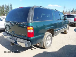 2002 Chevrolet Suburban LS with VIN 1GNFK16ZX2J168829, listed as a IAAI auction lot 41753506 with 1 mi miles. Bid and sale history available at carsss.com. Image 4.