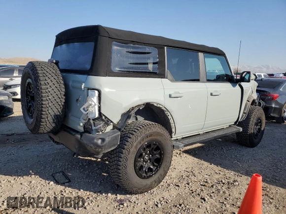 2021 Ford Bronco with VIN 1FMDE5DH6MLB02483, listed as a Copart auction lot 42617245 with 20,306 mi miles and Salvage title. Bid and sale history available at DreamBid. Image 3.