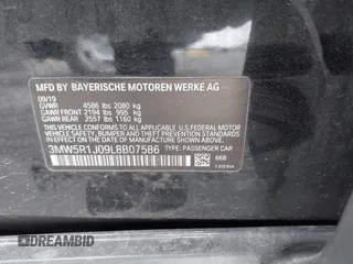 2020 BMW 3 Series 330i with VIN 3MW5R1J09L8B07586, listed as a IAAI auction lot 42067140 with 71,845 mi miles and . Bid and sale history available at carsss.com. Image 9.