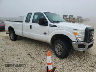 2013 Ford F-250 XL with VIN 1FT7X2BT1DEB50429, listed as a Copart auction lot 42927945 with 270,290 mi miles and Salvage Title. Bid and sale history available at DreamBid. Image 4.