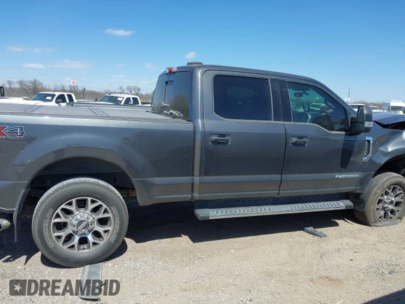 2020 Ford F-250 XL z VIN 1FT7W2BT0LEE94318, wystawiony jako IAAI lot #41831167 z przebiegiem 59 893 mil mil oraz . Historia ofert i sprzedaży dostępna na DreamBid. Obrazek 13.