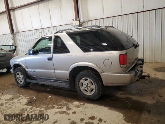 1999 Chevrolet Blazer LS with VIN 1GNCT18W8XK128169, listed as a Copart auction lot 44260965 with 104,790 mi miles and Salvage title. Bid and sale history available at DreamBid. Image 2.