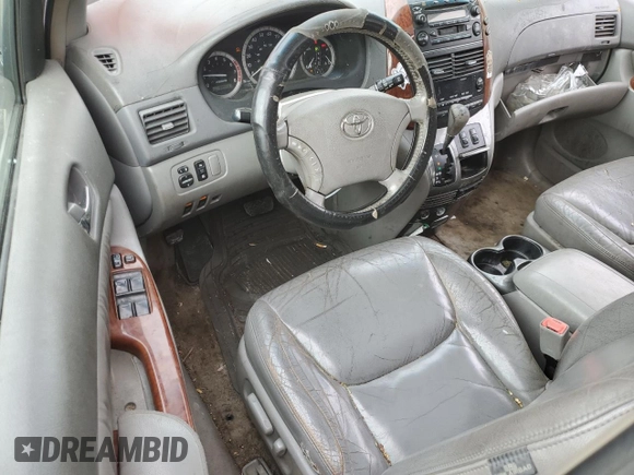 2005 Toyota Sienna XLE with VIN 5TDZA22C15S322772, listed as a Copart auction lot 54583815 with 444,581 mi miles and Clean Title. Bid and sale history available at carsss.com. Image 8.