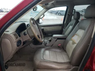 2005 Ford Explorer Eddie Bauer с VIN 1FMZU64K95UA84552, выставлен на аукционе Copart как лот 58258004 с пробегом Не указан миль и Списание • Salvage title. История ставок и продаж доступна на DreamBid. Изображение 7.