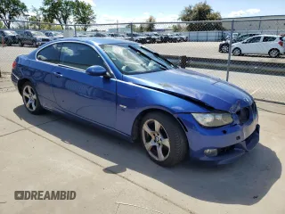 2009 BMW 3 Series 328i xDrive with VIN WBAWV53529P079785, listed as a Copart auction lot 51698265 with 135,725 mi miles and Salvage Title. Bid and sale history available at carsss.com. Image 4.