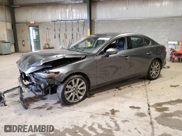 2022 Mazda 3 Premium with VIN 3MZBPADL3NM314922, listed as a Copart auction lot 80334484 with 28,445 mi miles and Salvage Title. Bid and sale history available at DreamBid. Image 1.