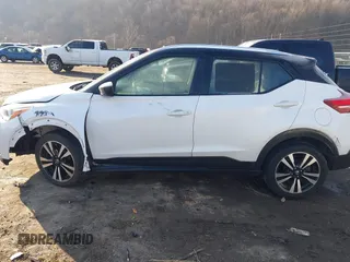 2019 Nissan Kicks S with VIN 3N1CP5CU5KL550663, listed as a IAAI auction lot 41659260 with 89,672 mi miles and . Bid and sale history available at carsss.com. Image 14.