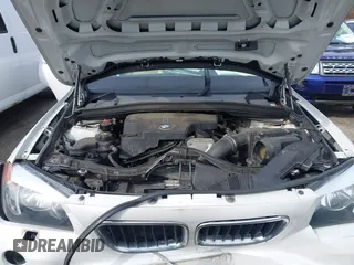 2015 BMW X1 xDrive28i with VIN WBAVL1C59FVY40443, listed as a IAAI auction lot 41777176 with 91,560 mi miles. Bid and sale history available at carsss.com. Image 10.