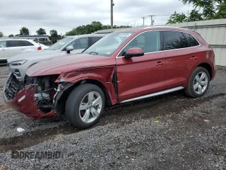 2018 Audi Q5 Premium Plus with VIN WA1BNAFY1J2043744, listed as a Copart auction lot 60854055 with 95,595 mi miles and Clean title. Bid and sale history available at DreamBid. Image 1.